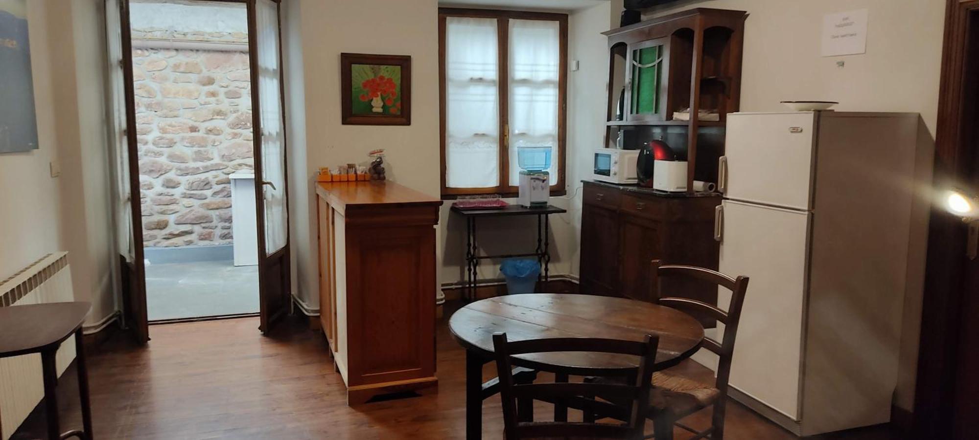 Hostal Mendaurpe Ituren Eksteriør bilde