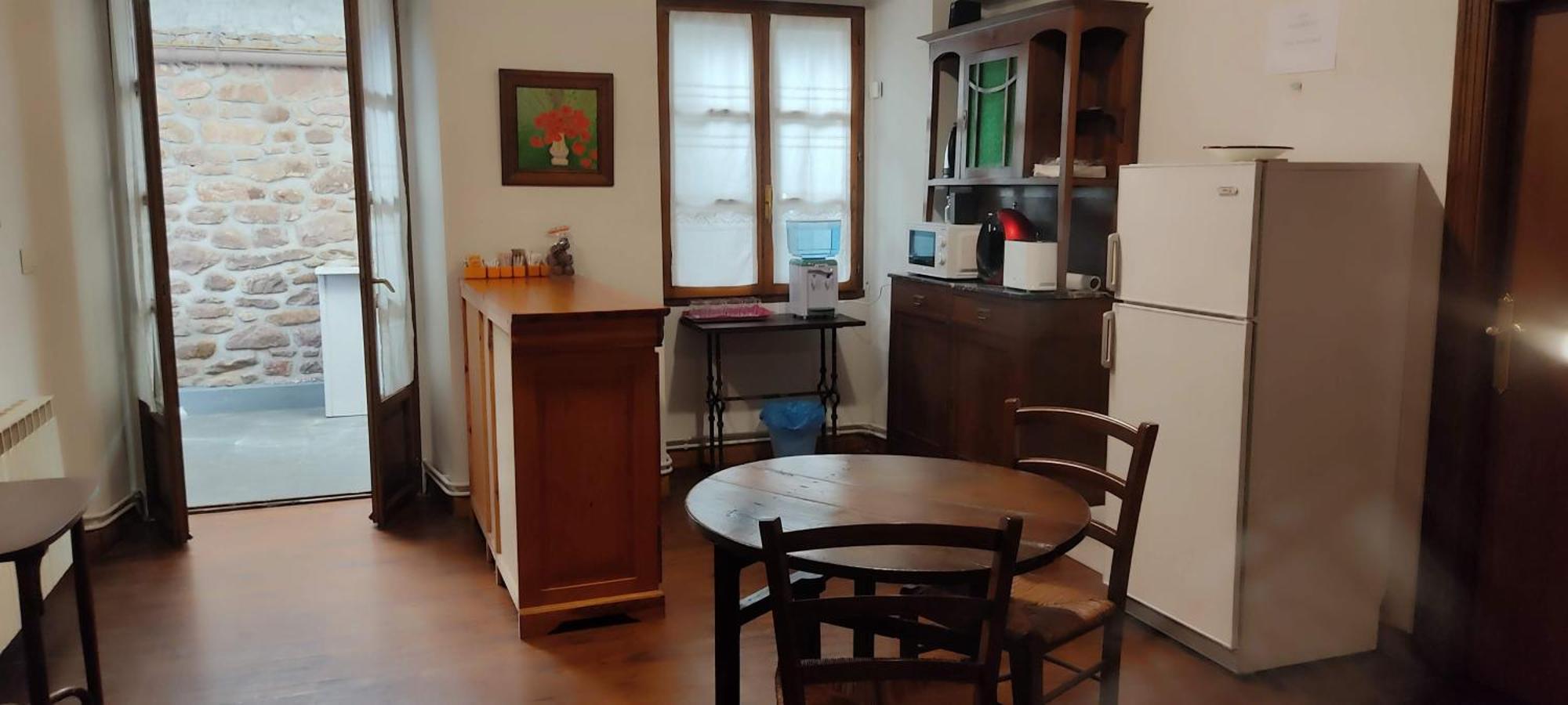 Hostal Mendaurpe Ituren Eksteriør bilde